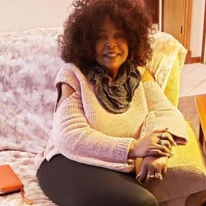 Meet your Posher, Dianne